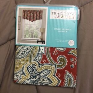Traditions by Waverly Rustic Retreat Valance NWT